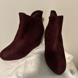 NBW Impo Suede like Booties Wine color